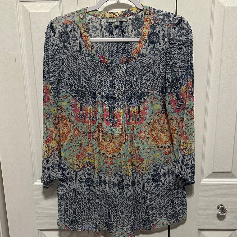 Daniel Rainn Multicolor Sheer Floral Tunic Blouse - Picture 2 of 3